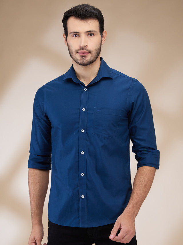 Colorplus Men Blue Plain Regular Fit Cotton Casual Shirt