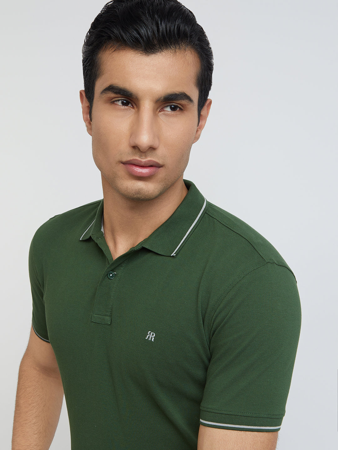 Raymond Men Green Contemporary Fit Solid T-Shirt