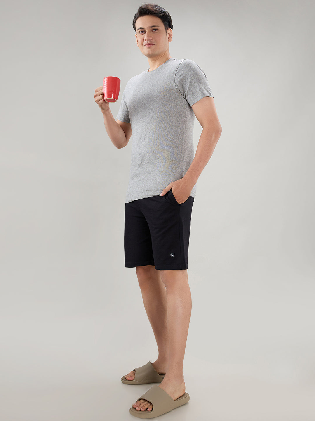 Sleepz Men Black Regular Fit Solid Shorts