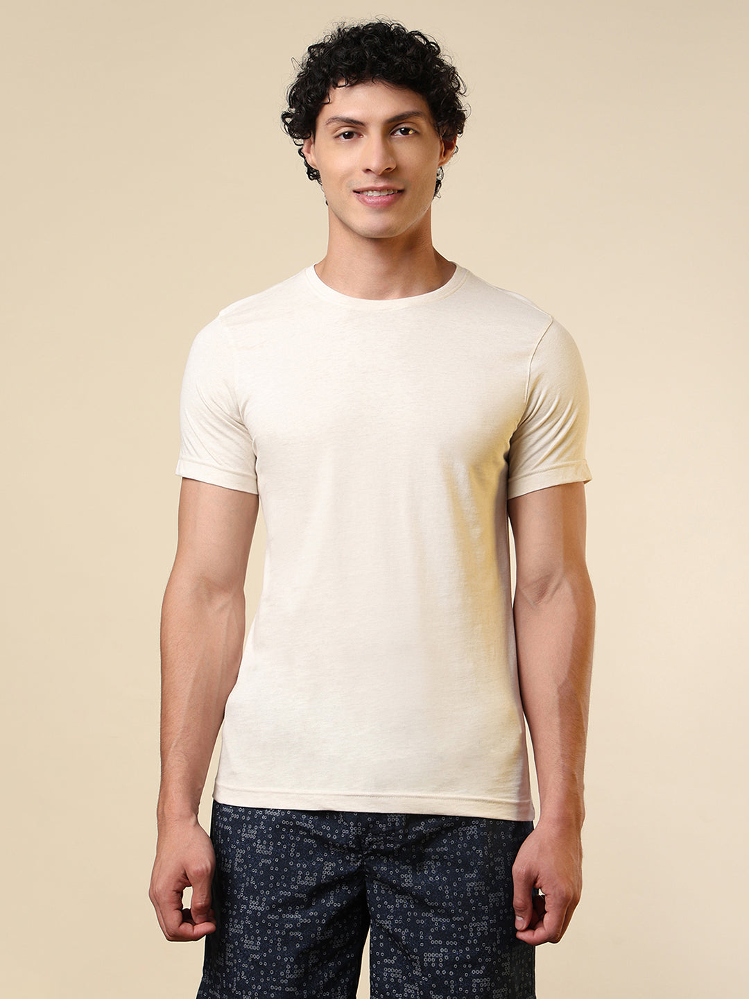 Sleepz Men White Regular Fit Solid Round Neck Collar T-Shirt