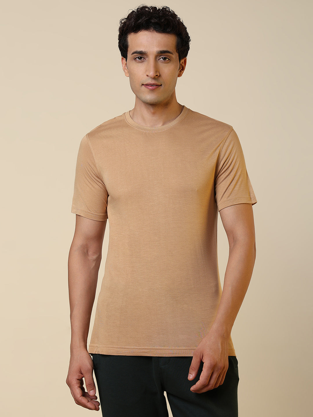 Sleepz Men Brown Regular Fit Solid T-Shirt