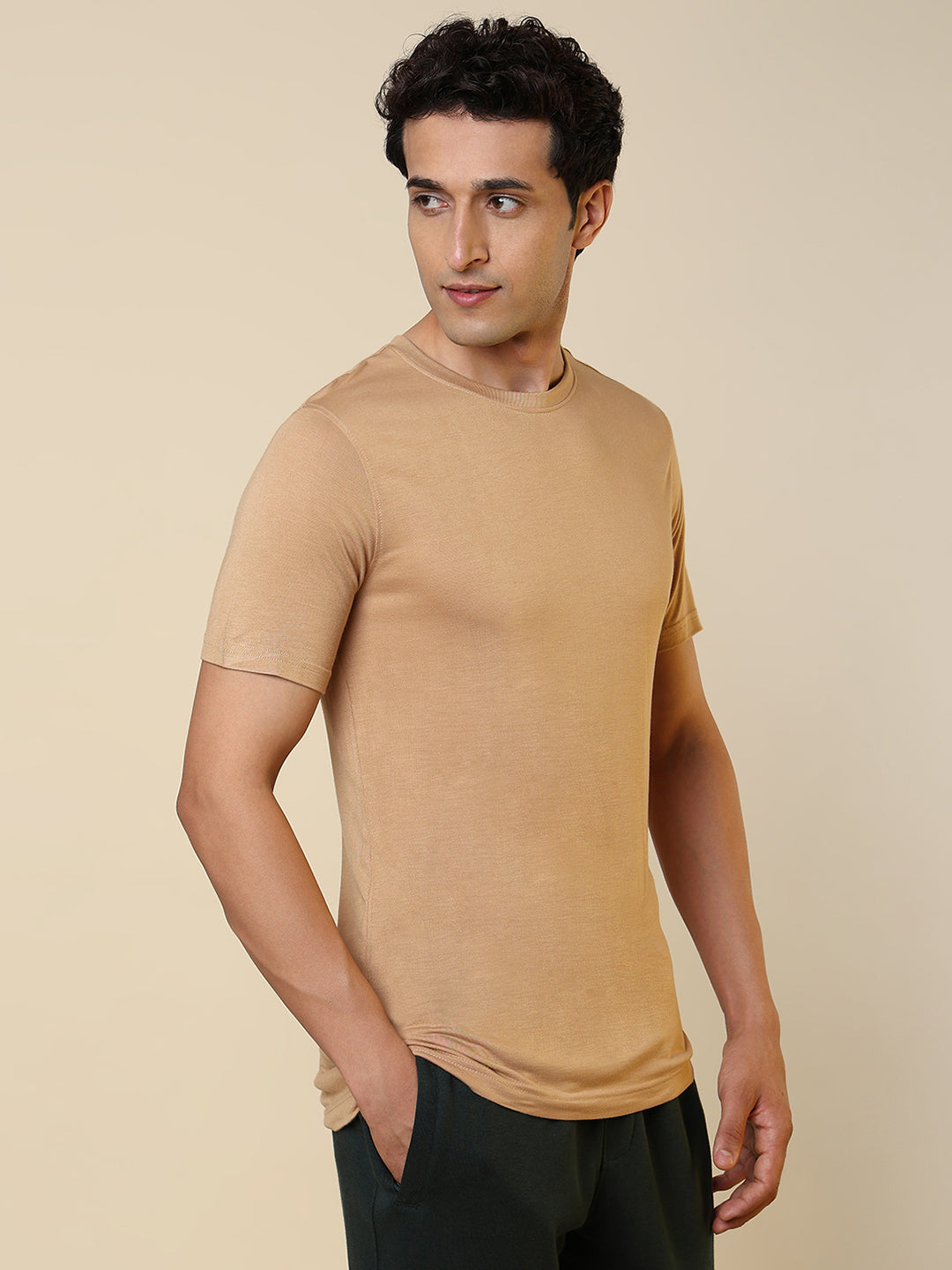 Sleepz Men Brown Regular Fit Solid T-Shirt