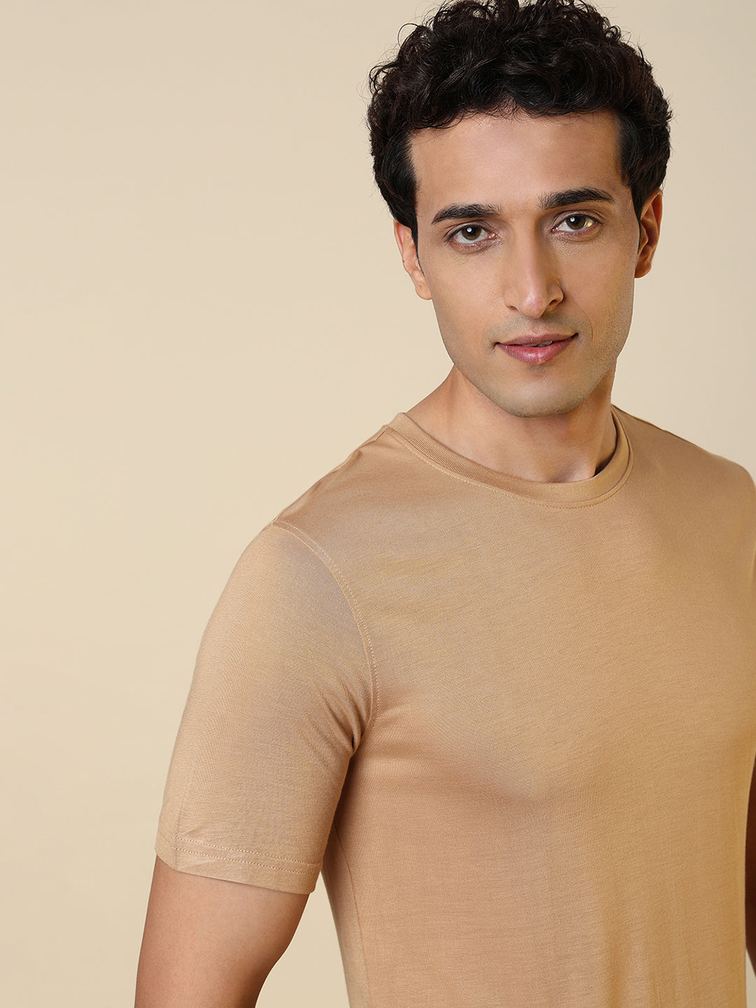 Sleepz Men Brown Regular Fit Solid T-Shirt