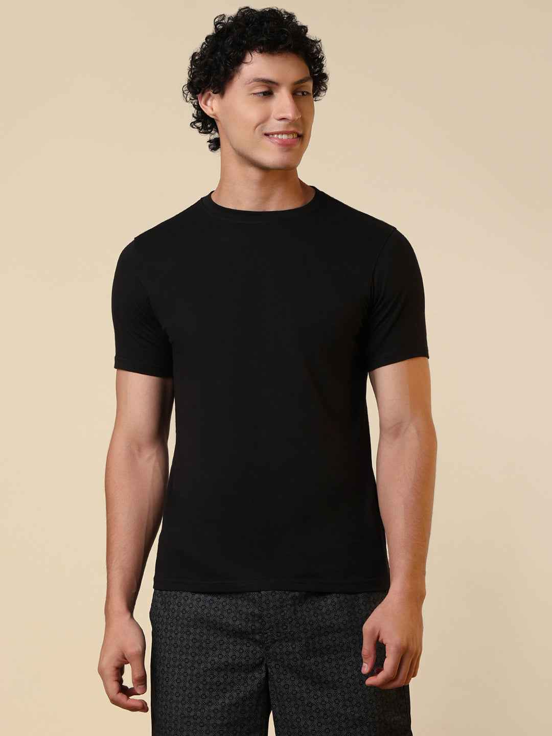Sleepz Men Black Solid Regular Fit Cotton T-Shirt
