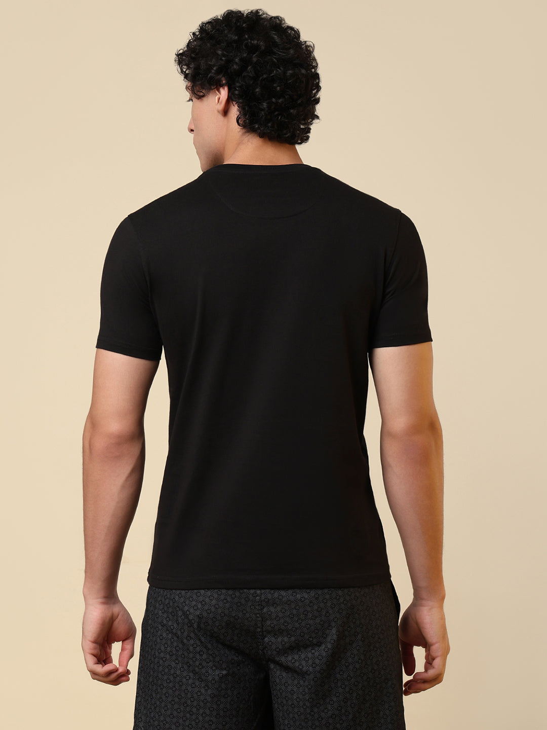Sleepz Men Black Solid Regular Fit Cotton T-Shirt