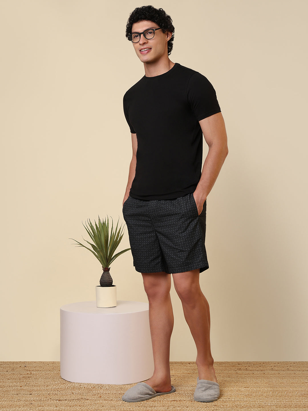 Sleepz Men Black Solid Regular Fit Cotton T-Shirt