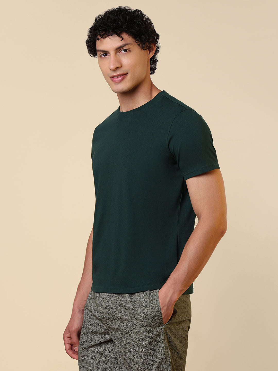 Sleepz Men Green Solid Regular Fit Cotton T-Shirt
