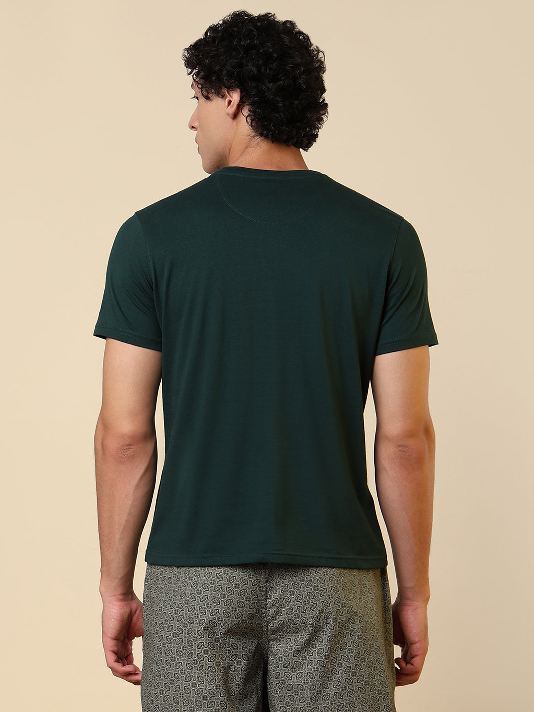 Sleepz Men Green Solid Regular Fit Cotton T-Shirt