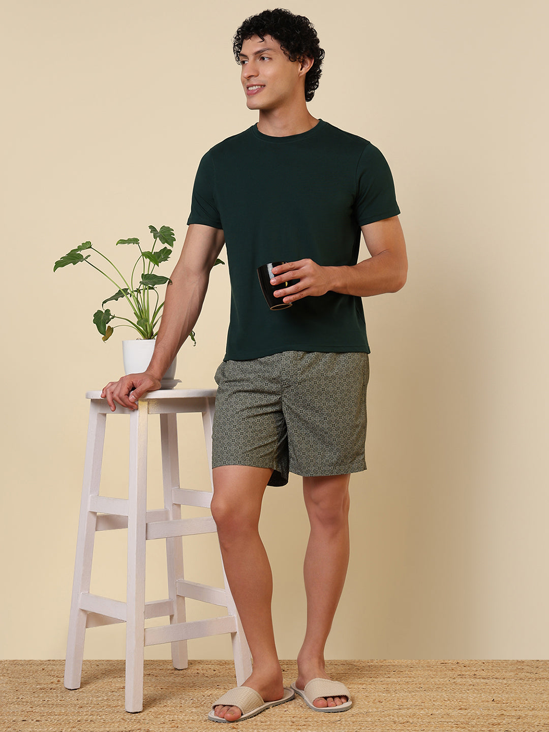 Sleepz Men Green Solid Regular Fit Cotton T-Shirt
