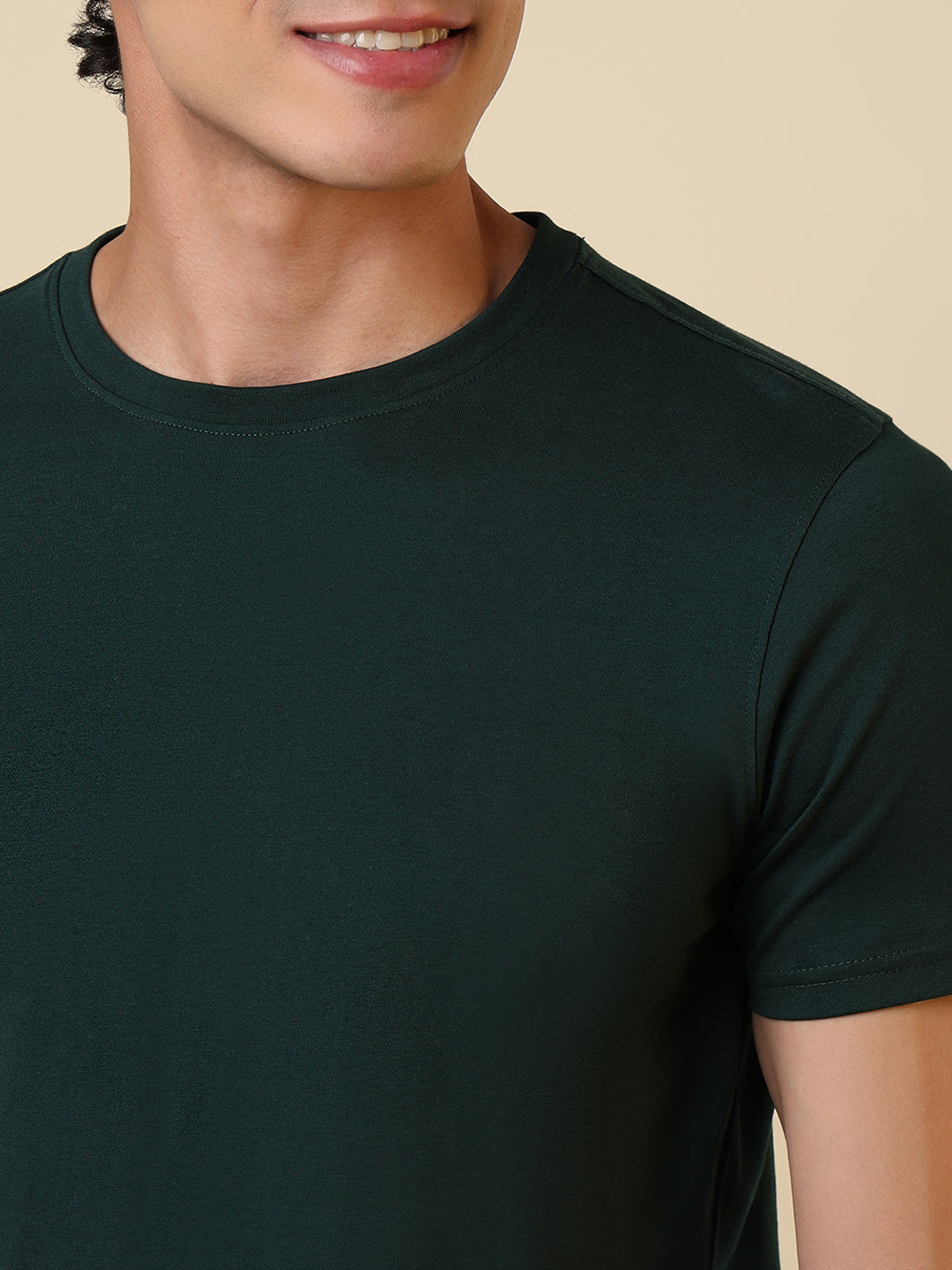 Sleepz Men Green Solid Regular Fit Cotton T-Shirt