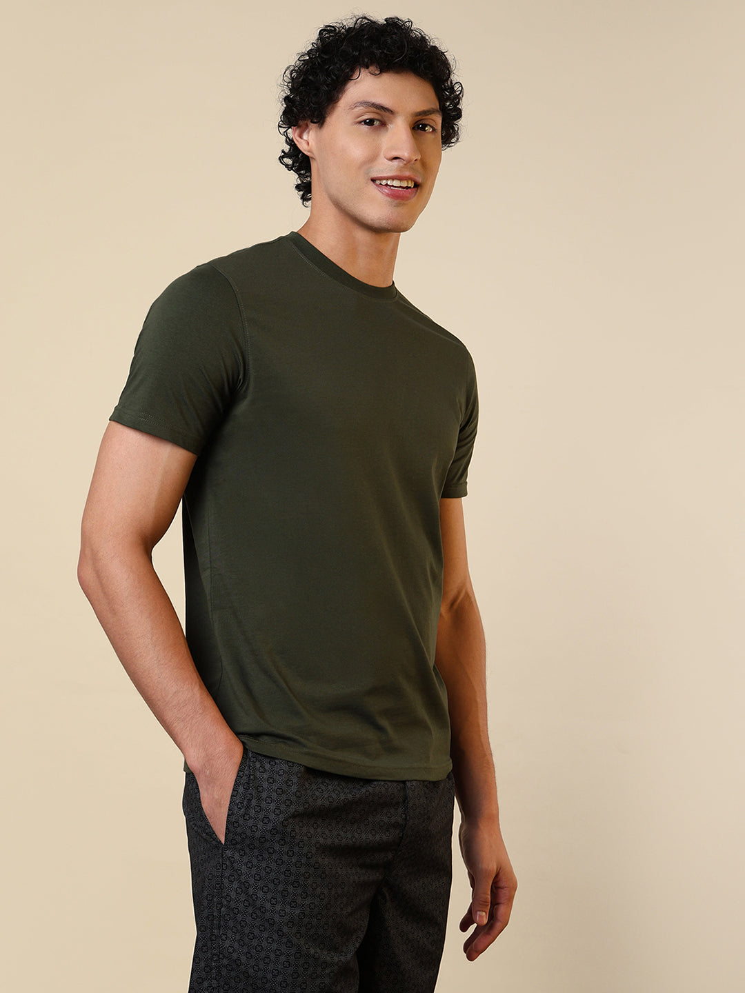 Sleepz Men Green Solid Regular Fit Cotton T-Shirt
