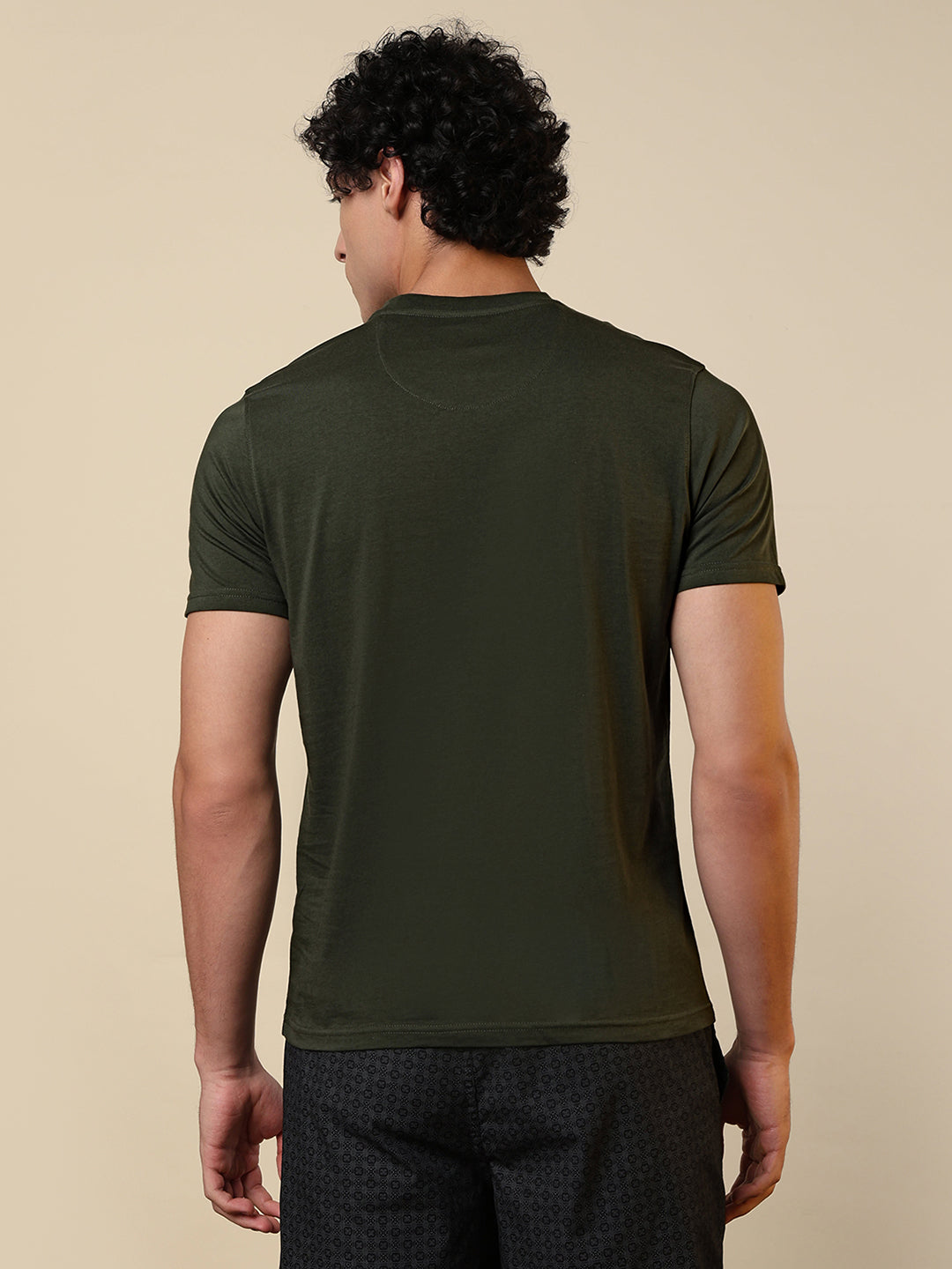 Sleepz Men Green Solid Regular Fit Cotton T-Shirt