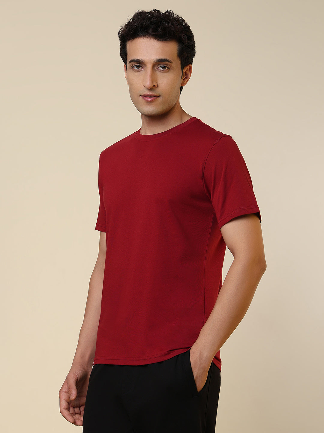 Sleepz Men Red Solid Regular Fit Cotton T-Shirt