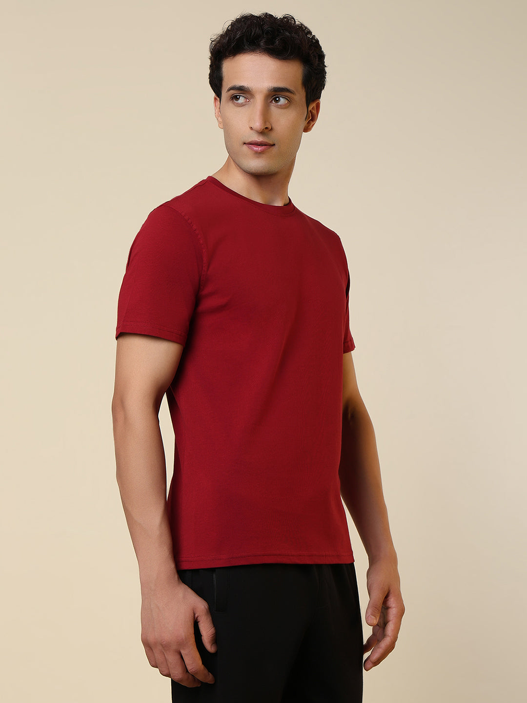 Sleepz Men Red Solid Regular Fit Cotton T-Shirt