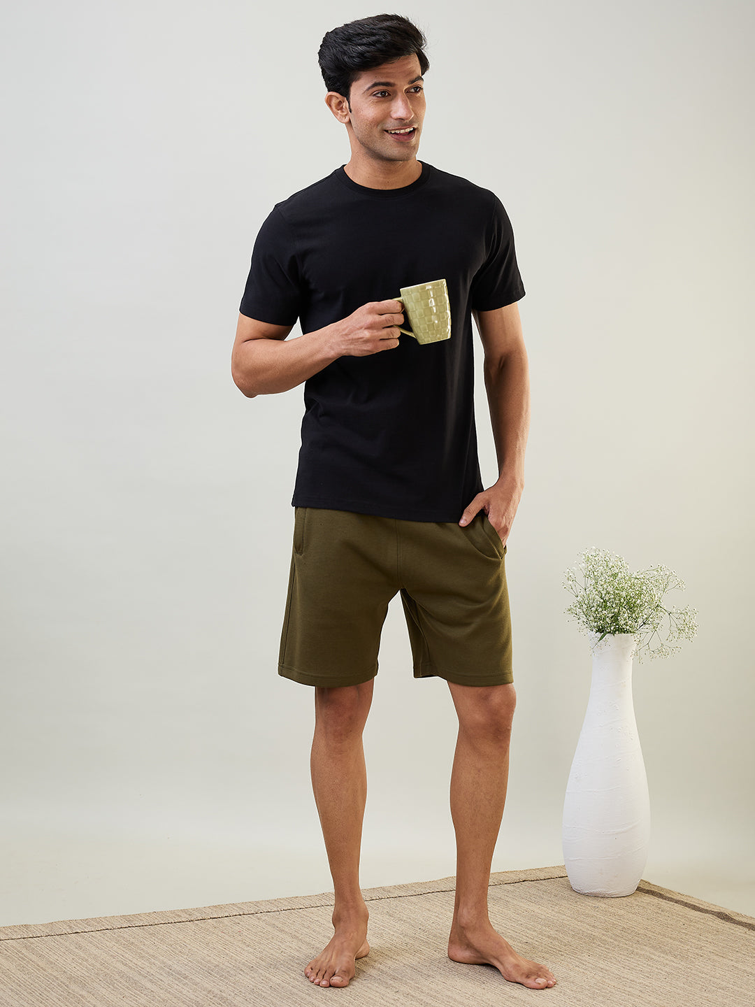Sleepz Men Black Regular Fit Solid T-Shirt