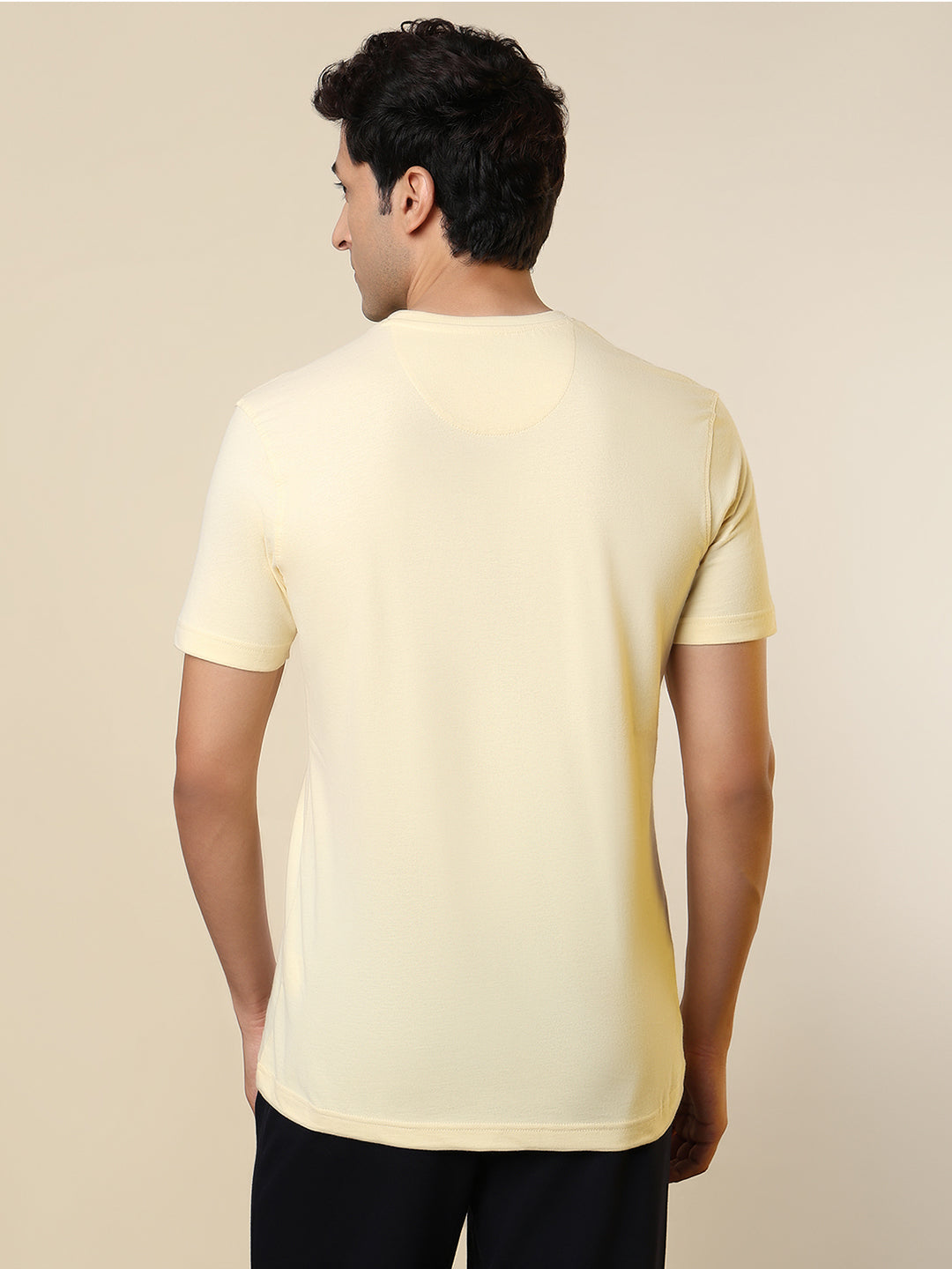 Sleepz Men Yellow Solid Regular Fit Cotton T-Shirt