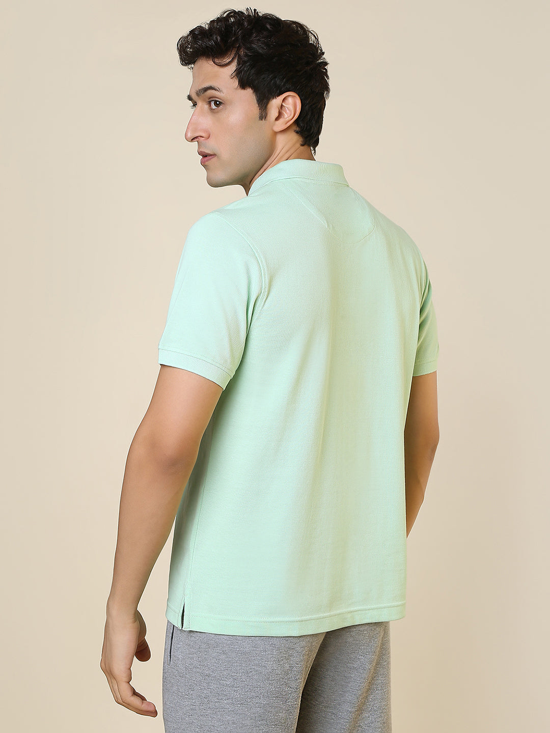 Sleepz Men Green Solid Regular Fit Cotton T-Shirt