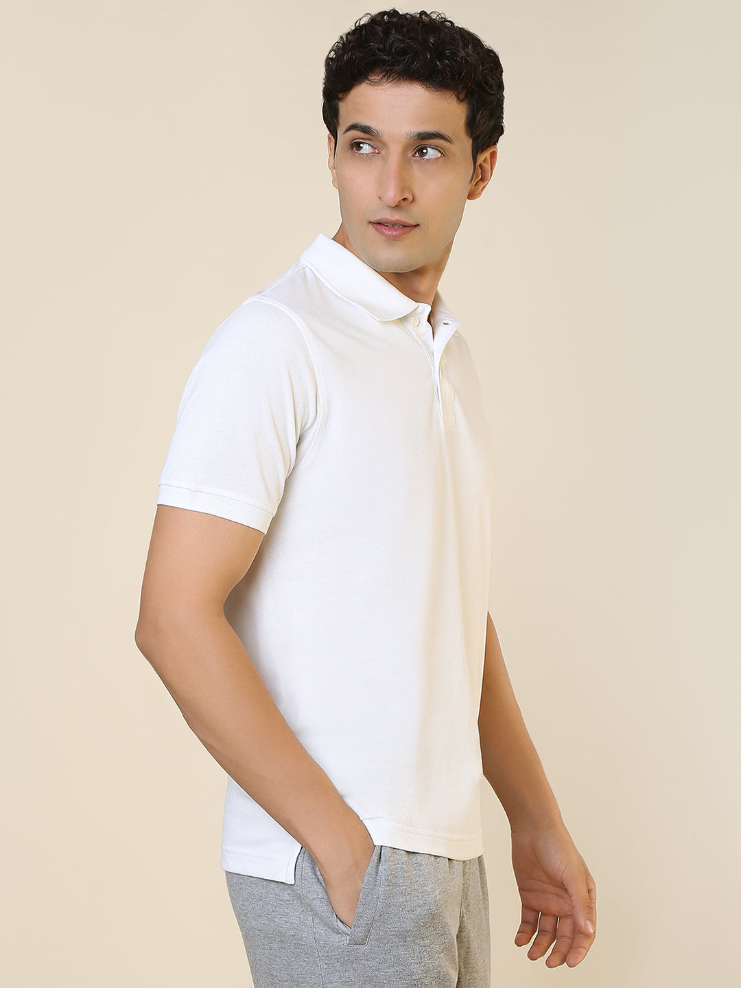 Sleepz Men White Regular Fit Solid Polo Neck Collar T-Shirt