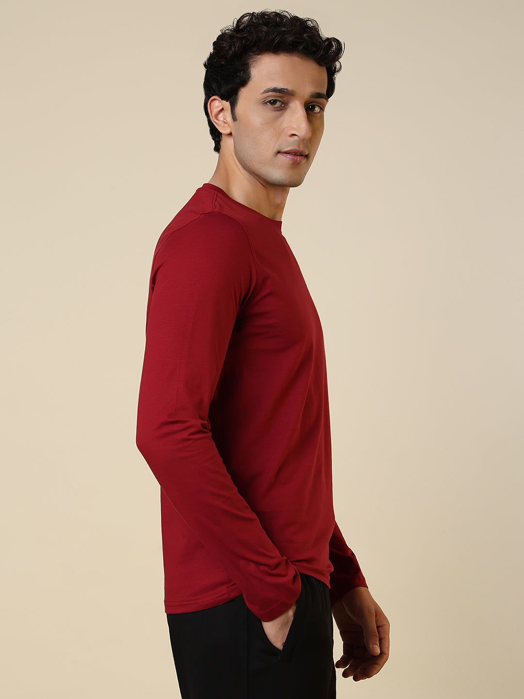 Sleepz Men Red Regular Fit Solid Round Neck Collar T-Shirt