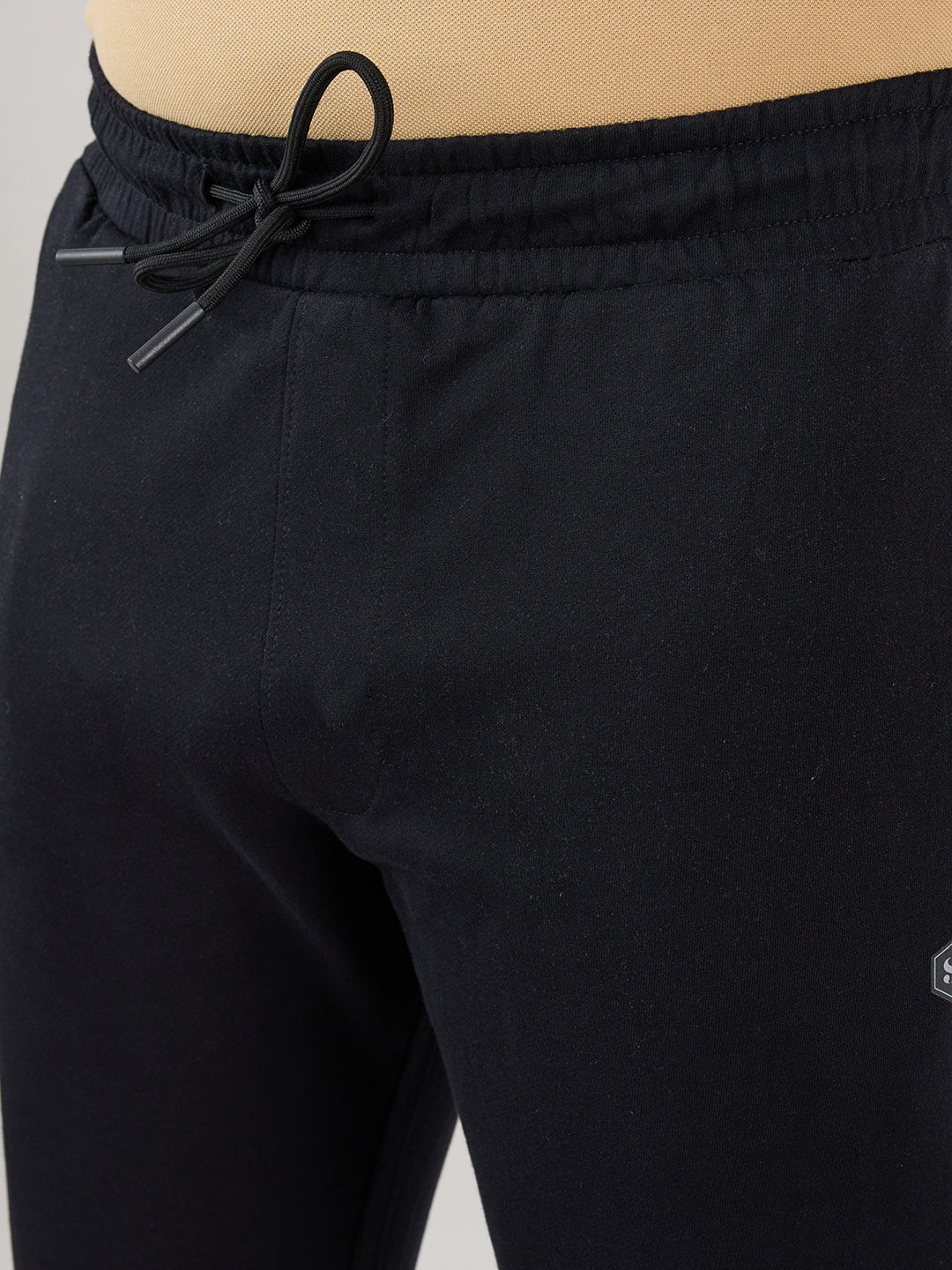 Sleepz Men Black Regular Fit Solid Trackpant