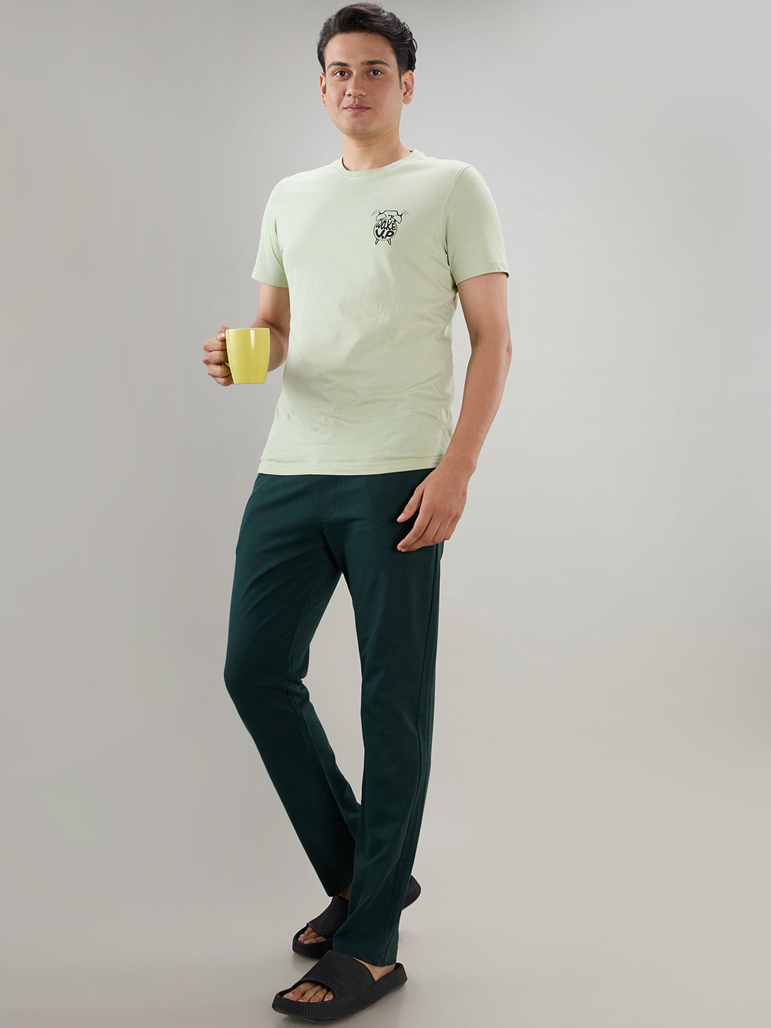 Sleepz Men Green Regular Fit Solid Trackpant