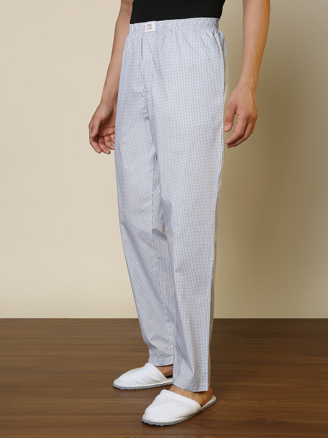 Sleepz Men White Regular Fit Printed Pyjama