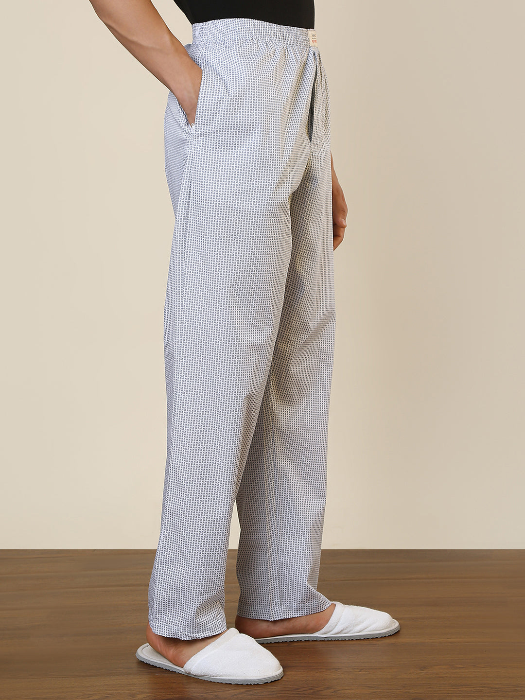 Sleepz Men White Regular Fit Printed Pyjama