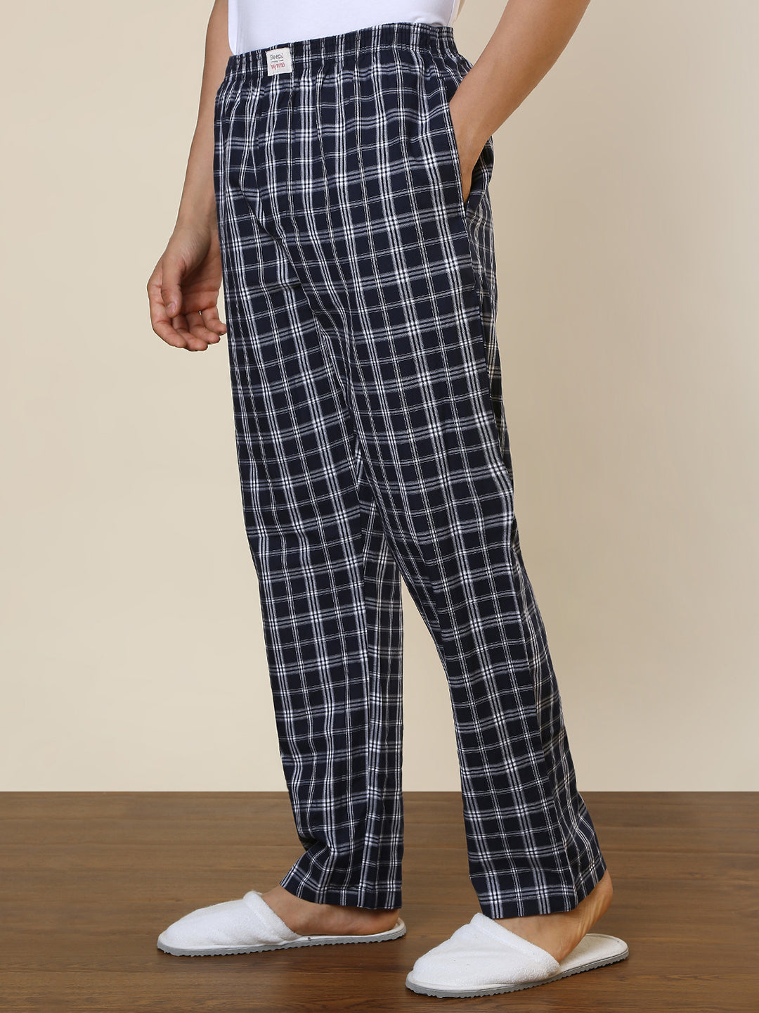 Sleepz Men Blue Regular Fit Checks Pyjama