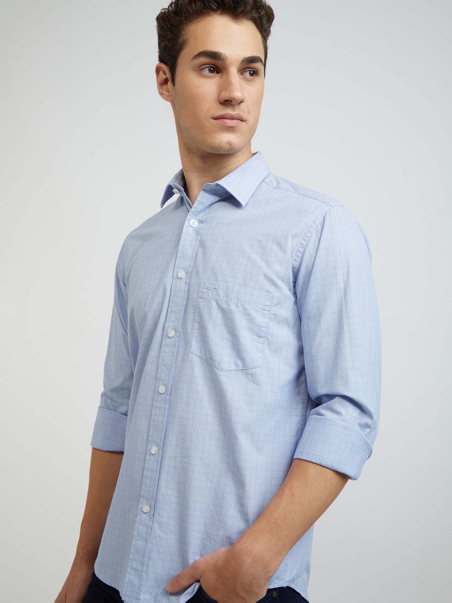 Men Blue Tailored Fit Solid-Dobby Cotton Full Sleeve Shirts