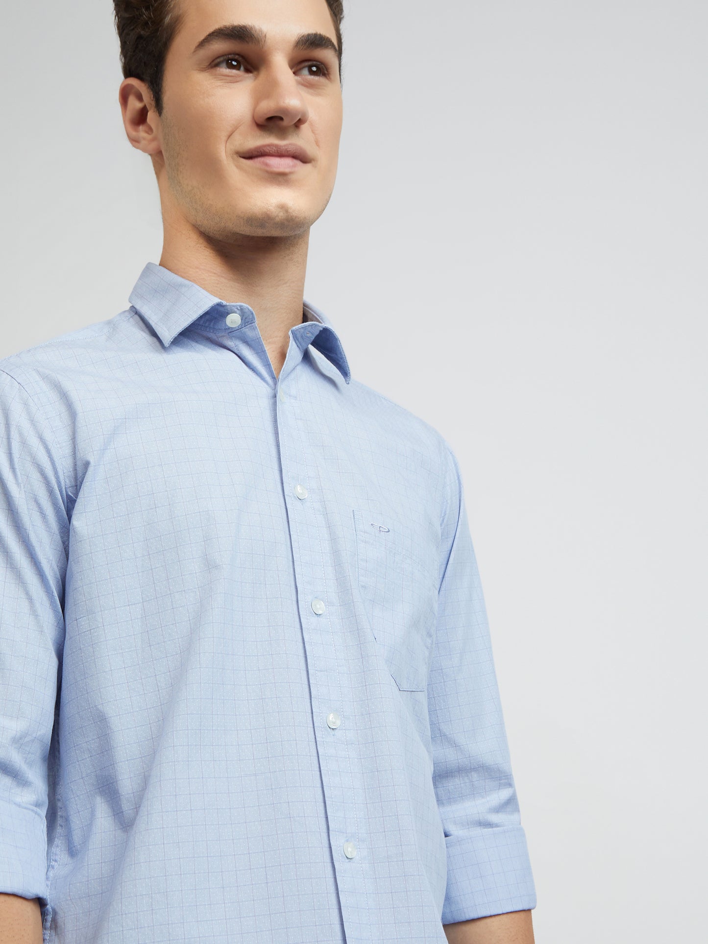 Men Blue Tailored Fit Solid-Dobby Cotton Full Sleeve Shirts