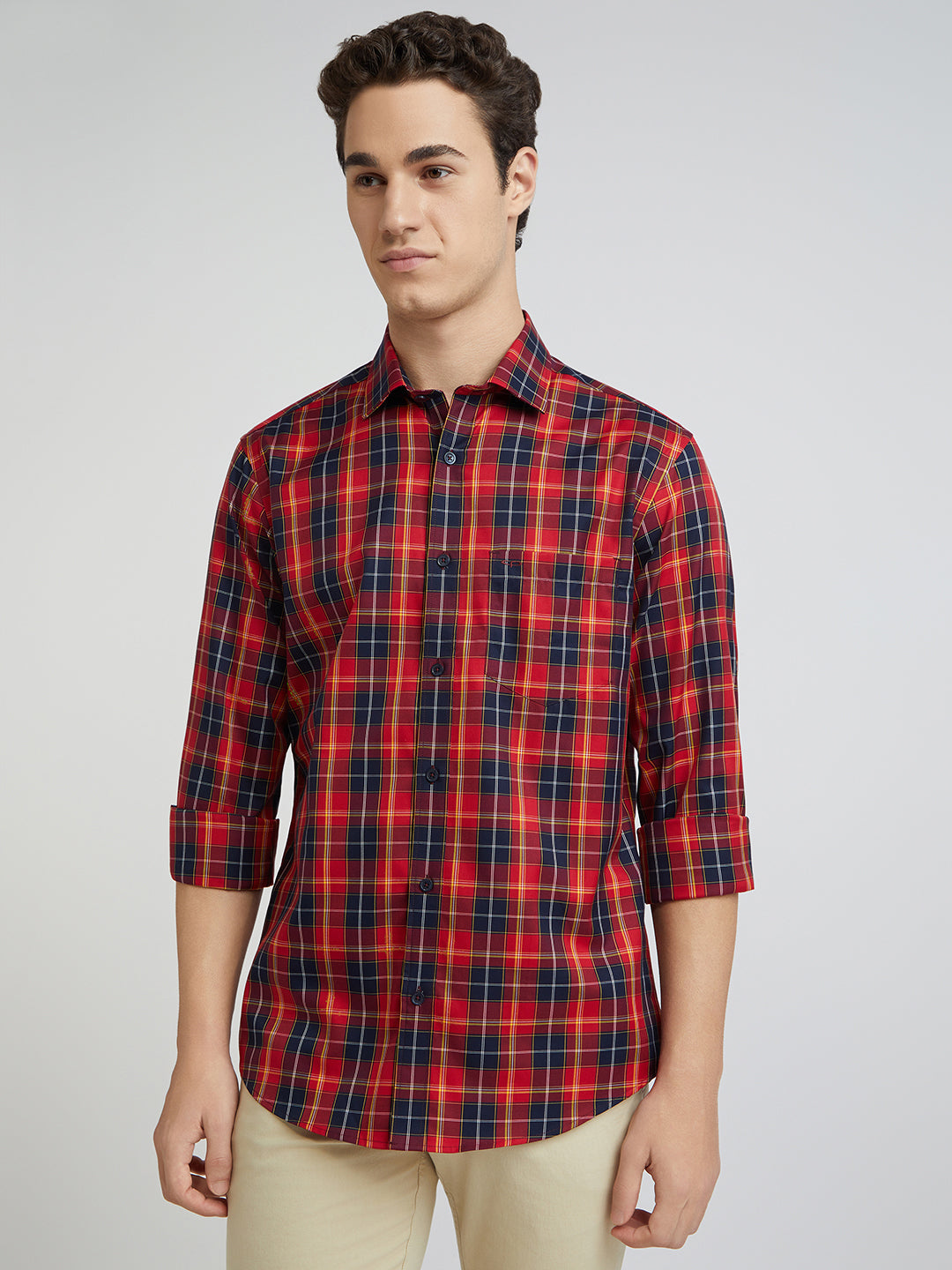 Men Red Tailored Fit Checks Cotton Full Sleeve Shirts