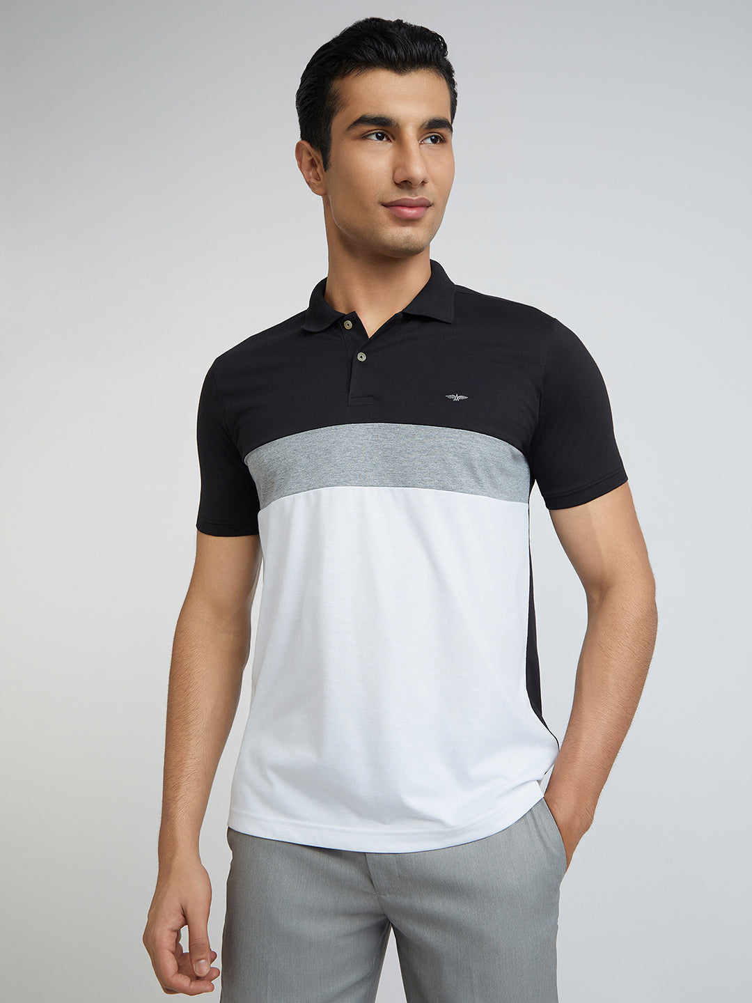 Park Avenue Men Black Cut & Sew Slim Fit Cotton Blend T-Shirt