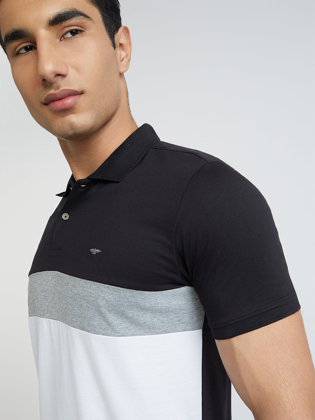 Park Avenue Men Black Cut & Sew Slim Fit Cotton Blend T-Shirt