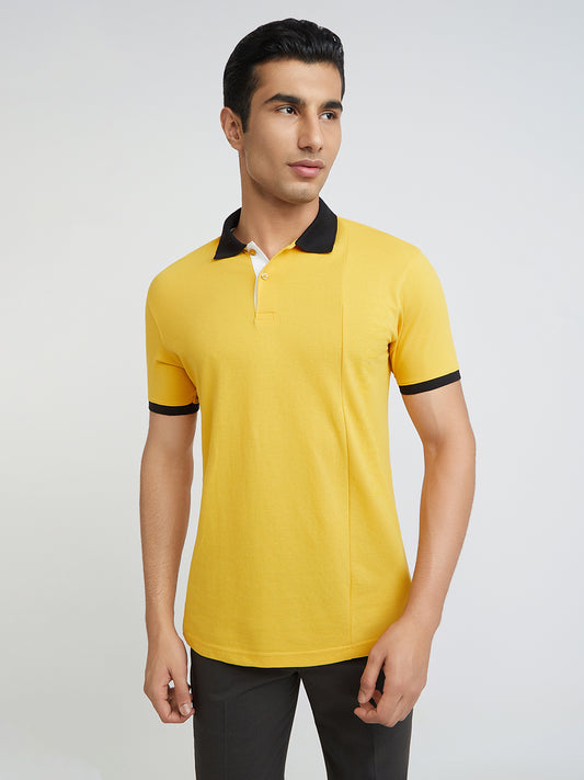 Park Avenue Yellow Solid Slim Fit Cotton Blend T-Shirt