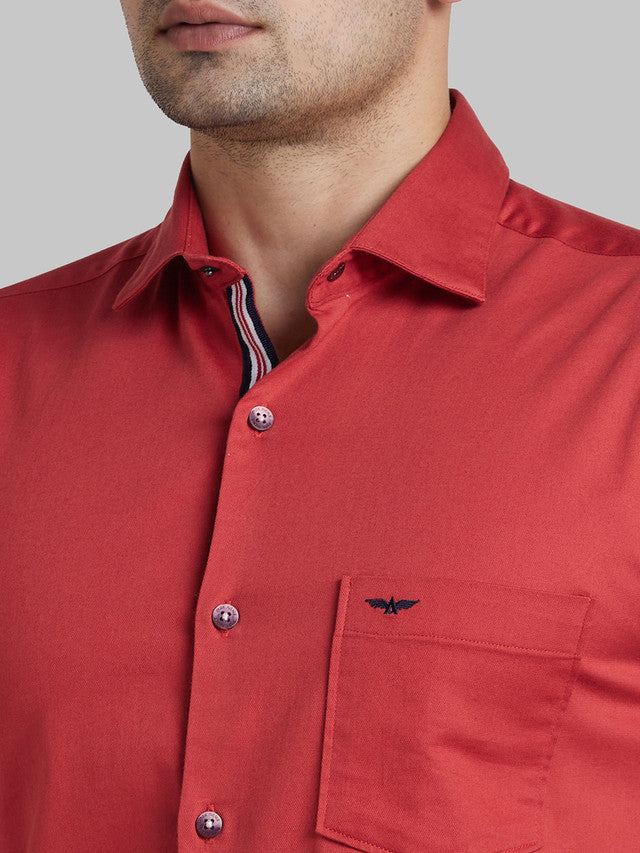 Park Avenue Red Solid Slim Fit Cotton Blend Casual Shirt