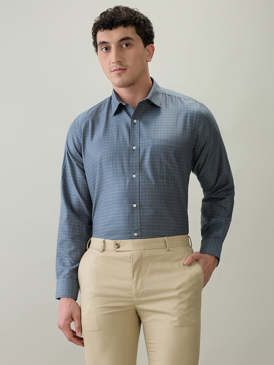 Park Avenue Men Blue Structure Regular Fit Cotton Blend Formal Shirt