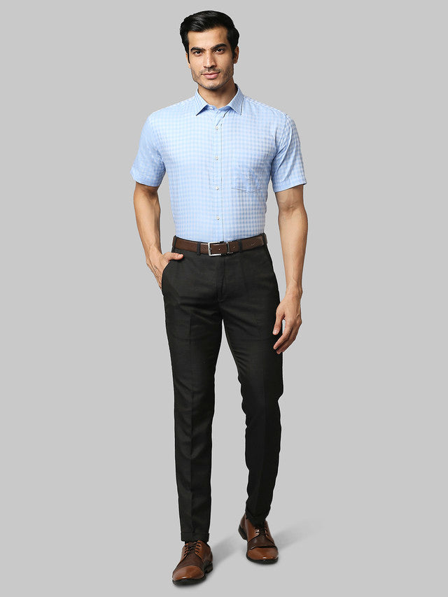 Park Avenue Men Blue Checkered Regular Fit Half Sleeve Semi Cut Away Collar Shirt