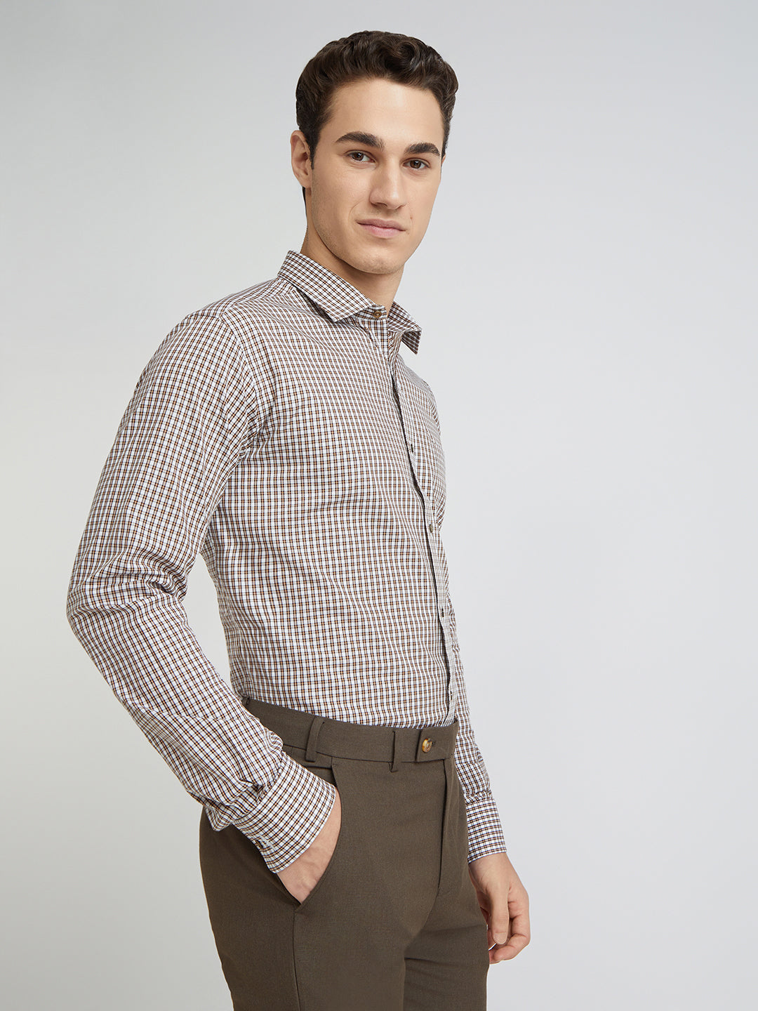 Men Brown Slim Fit Checks Cotton Shirts