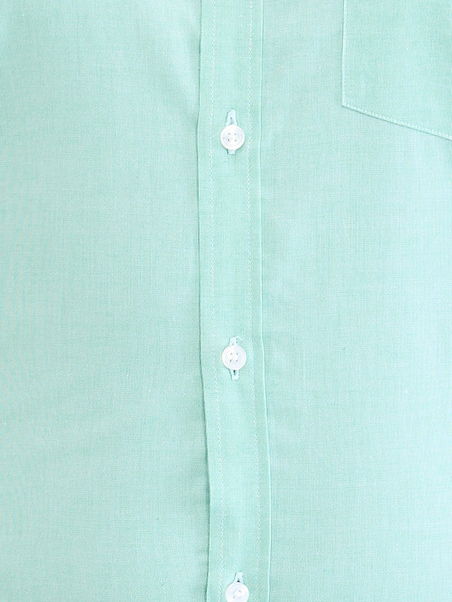 Park Avenue Green Solid Slim Fit Cotton Formal Shirt