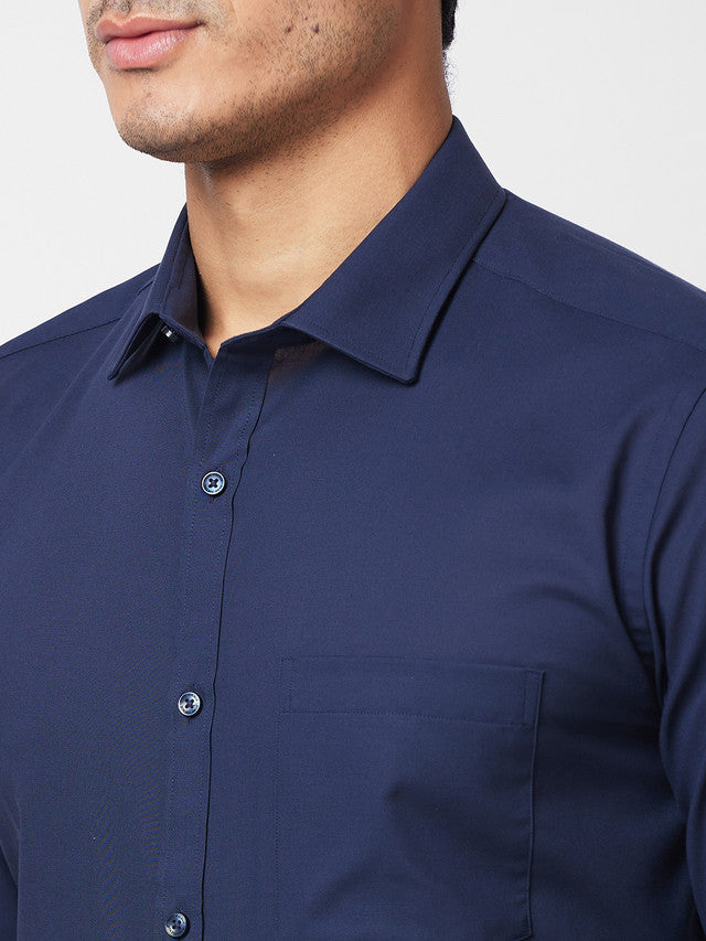 Park Avenue Blue Solid Slim Fit Cotton Blend Formal Shirt