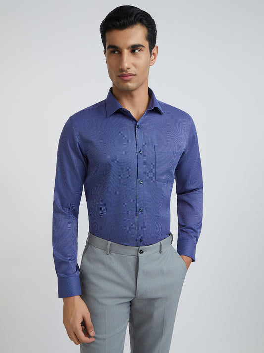 Park Avenue Men Blue Solid Slim Fit Cotton Blend Shirt