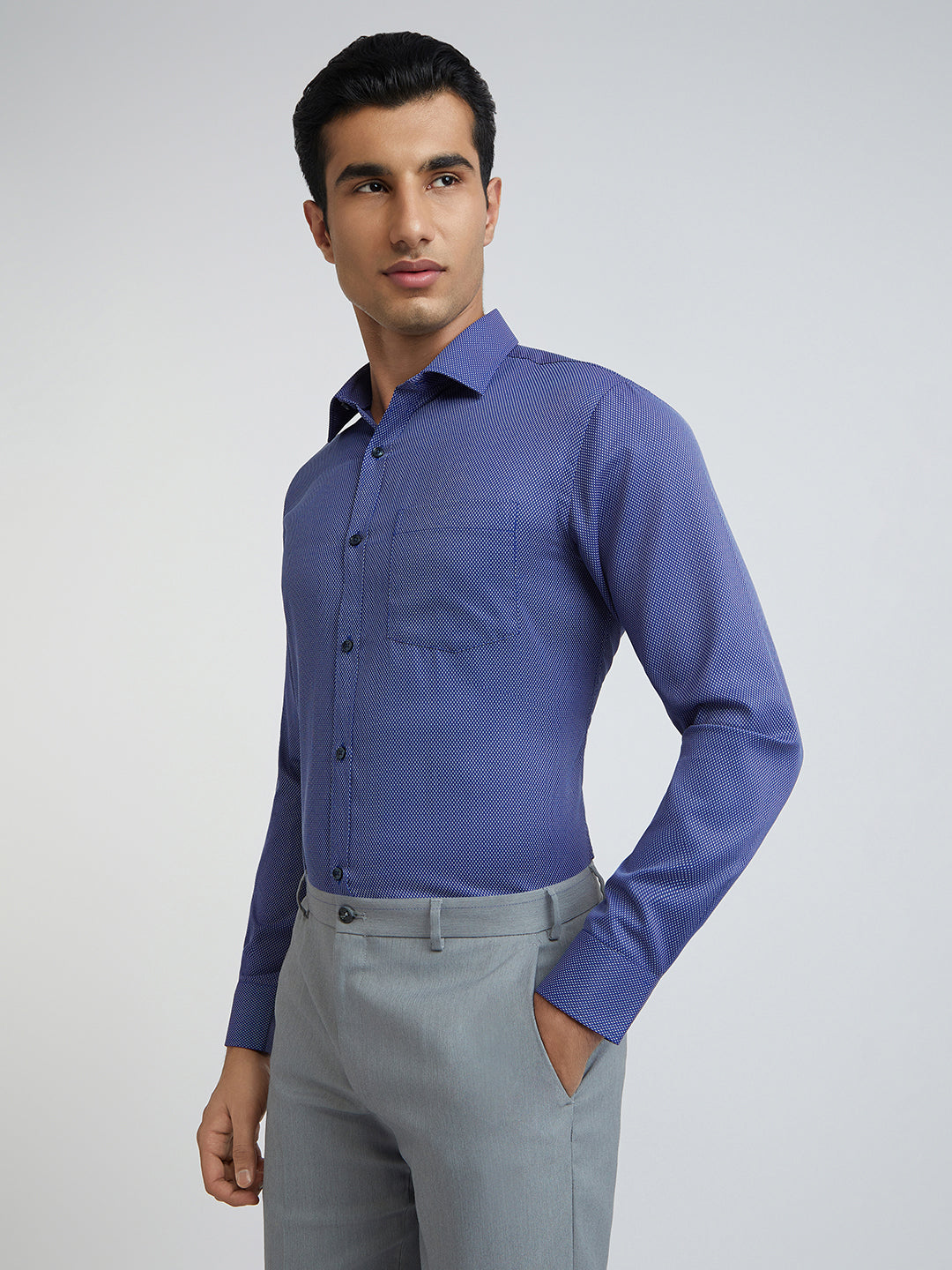 Park Avenue Men Blue Solid Slim Fit Cotton Blend Shirt
