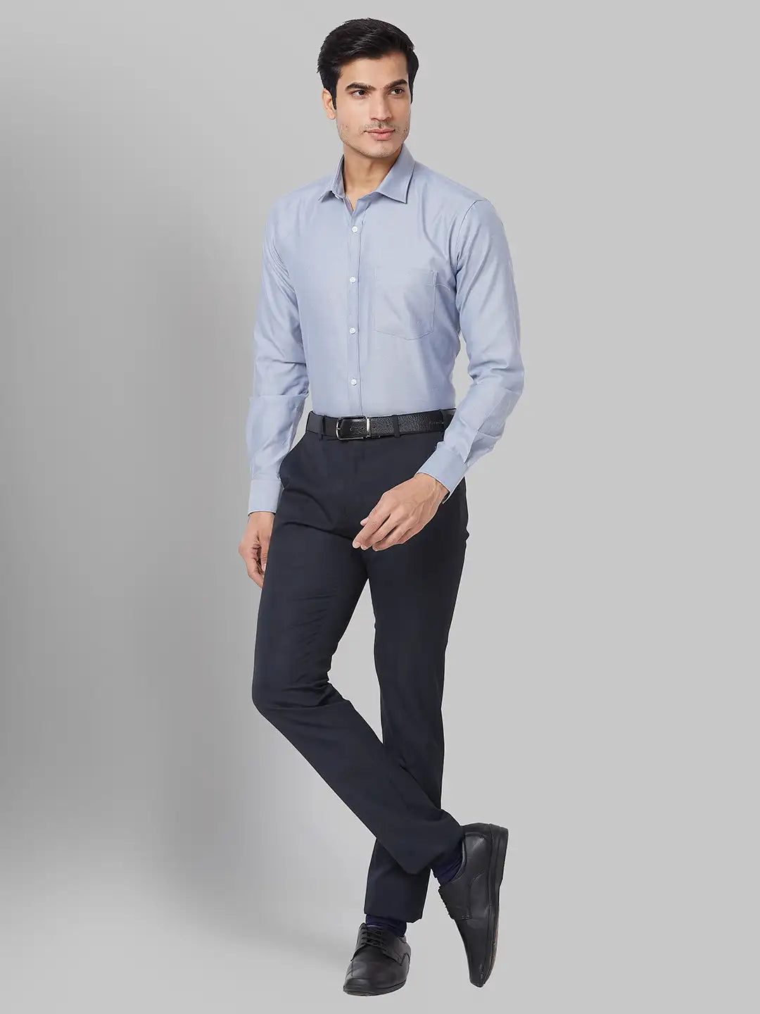 Men Grey Slim Fit Solid Cotton Blend Shirts