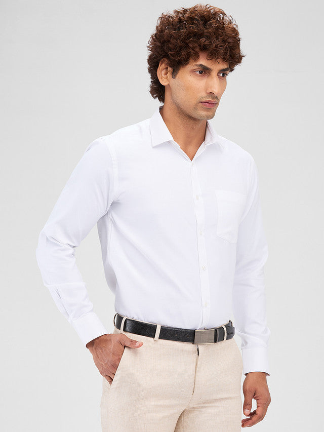 Park Avenue Men White Slim Fit Structure Formal Shirt