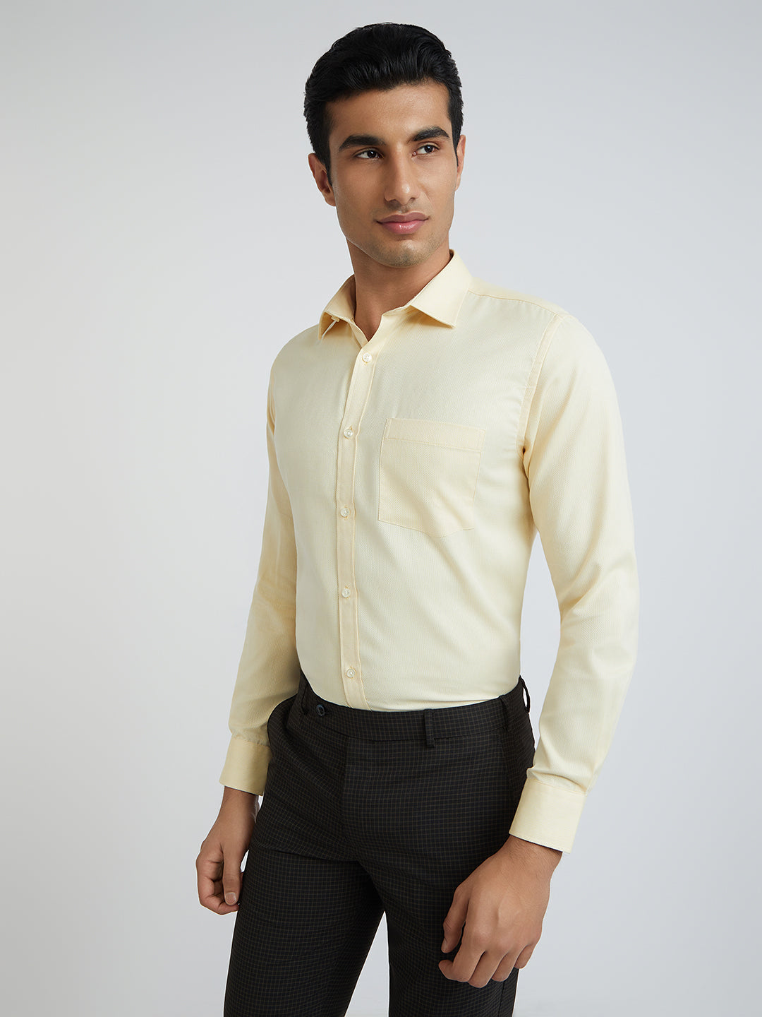 Park Avenue Yellow Structure Slim Fit Cotton Blend Formal Shirt