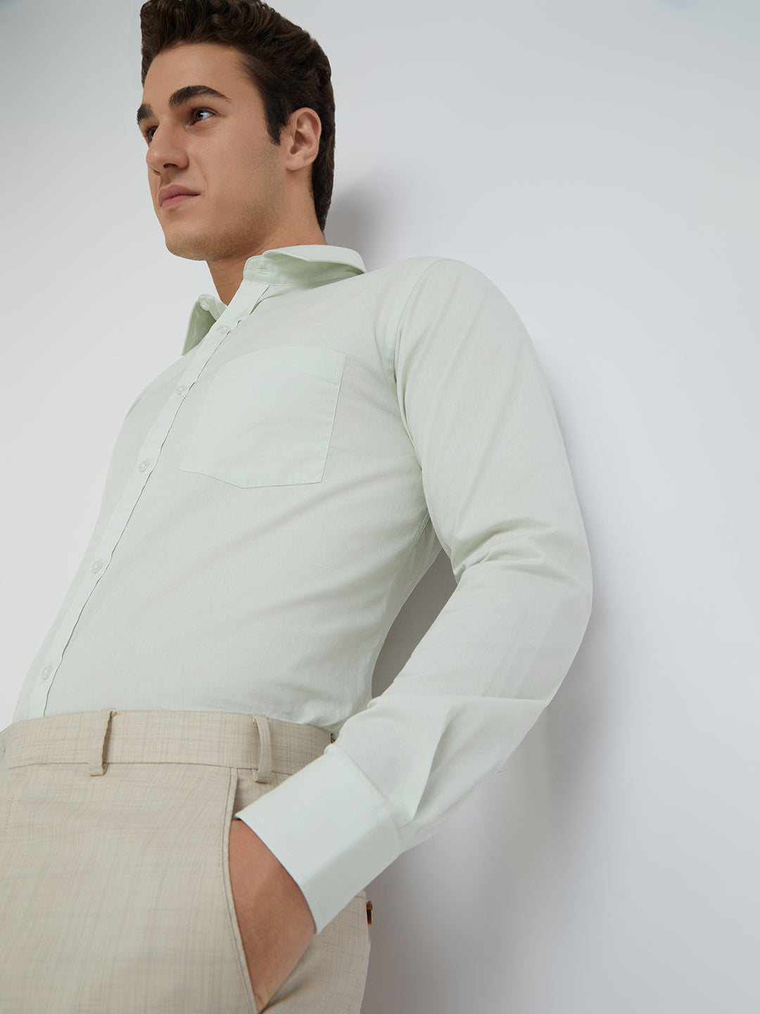 Park Avenue Green Solid Slim Fit Cotton Formal Shirt