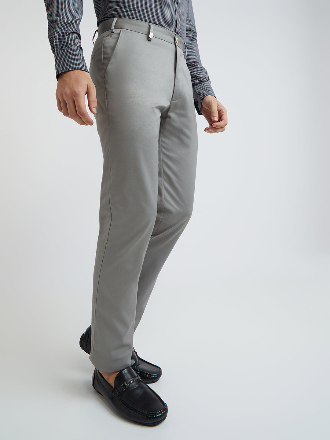 Park Avenue Men Grey Super Slim Fit Solid Trouser