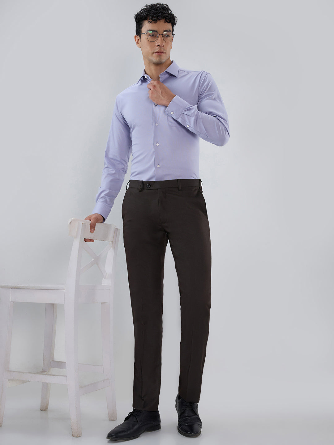 Park Avenue Men Brown Slim Fit Structure Trouser