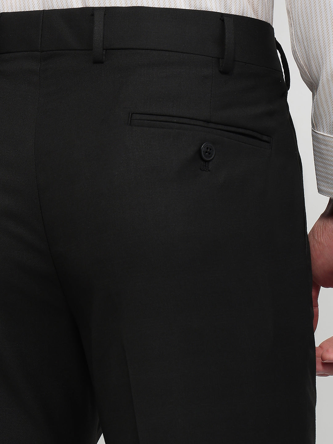 Park Avenue Men Black Slim Fit Checks Trouser