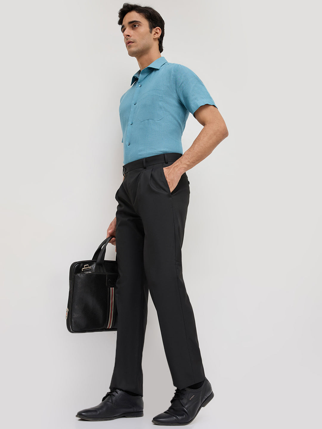 Park Avenue Men Black Solid Trouser